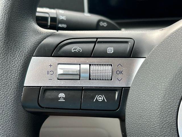 Used 2026 Hyundai Tucson SEL FWD image 25