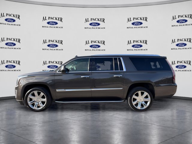 Used 2020 Cadillac Escalade ESV Luxury AWD/4WD image 12