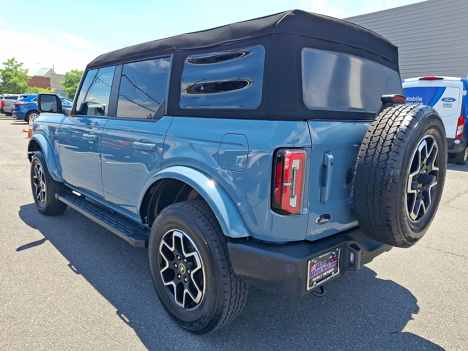 Certified 2023 Ford Bronco Outer Banks AWD/4WD image 7
