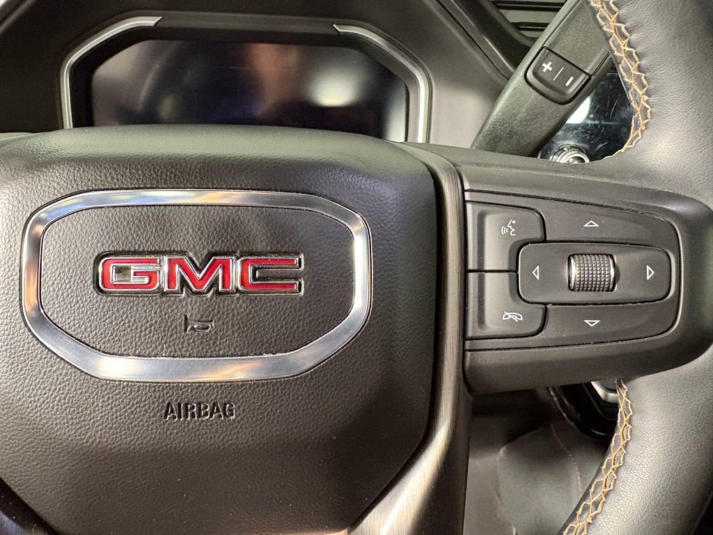 Used 2024 GMC Sierra 2500 AT4 AWD/4WD image 22
