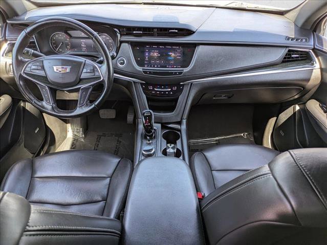 Used 2022 Cadillac XT5 Premium Luxury image 18