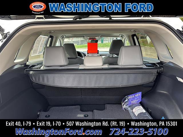 Used 2022 Toyota RAV4 Limited AWD/4WD image 18
