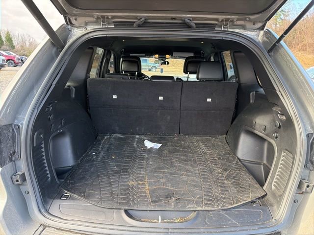 Used 2021 Jeep Grand Cherokee Laredo X image 10