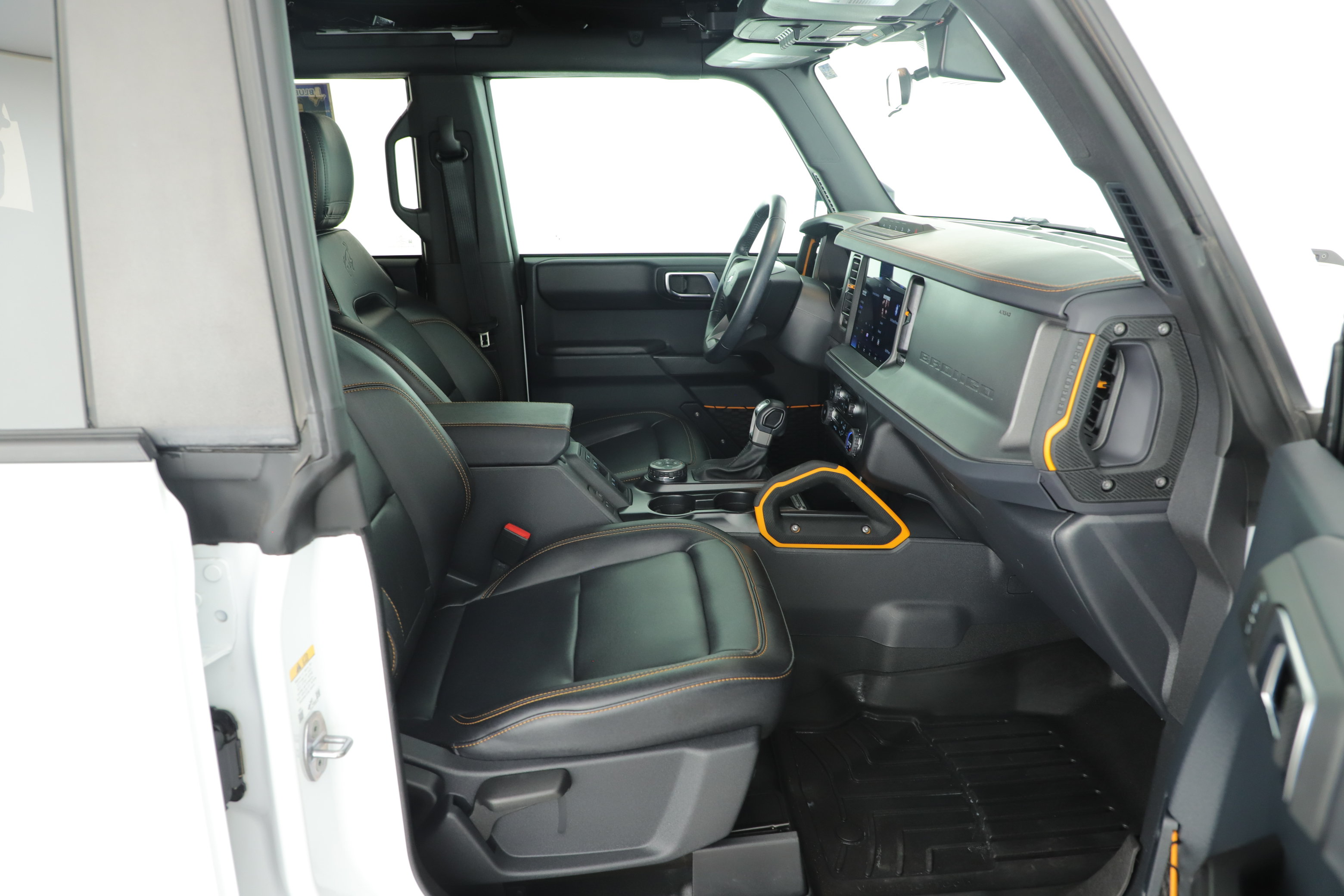 Certified 2024 Ford Bronco Badlands AWD/4WD image 18