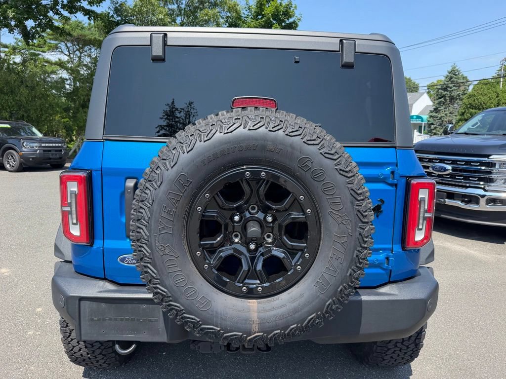 Certified 2022 Ford Bronco Wildtrak AWD/4WD image 5