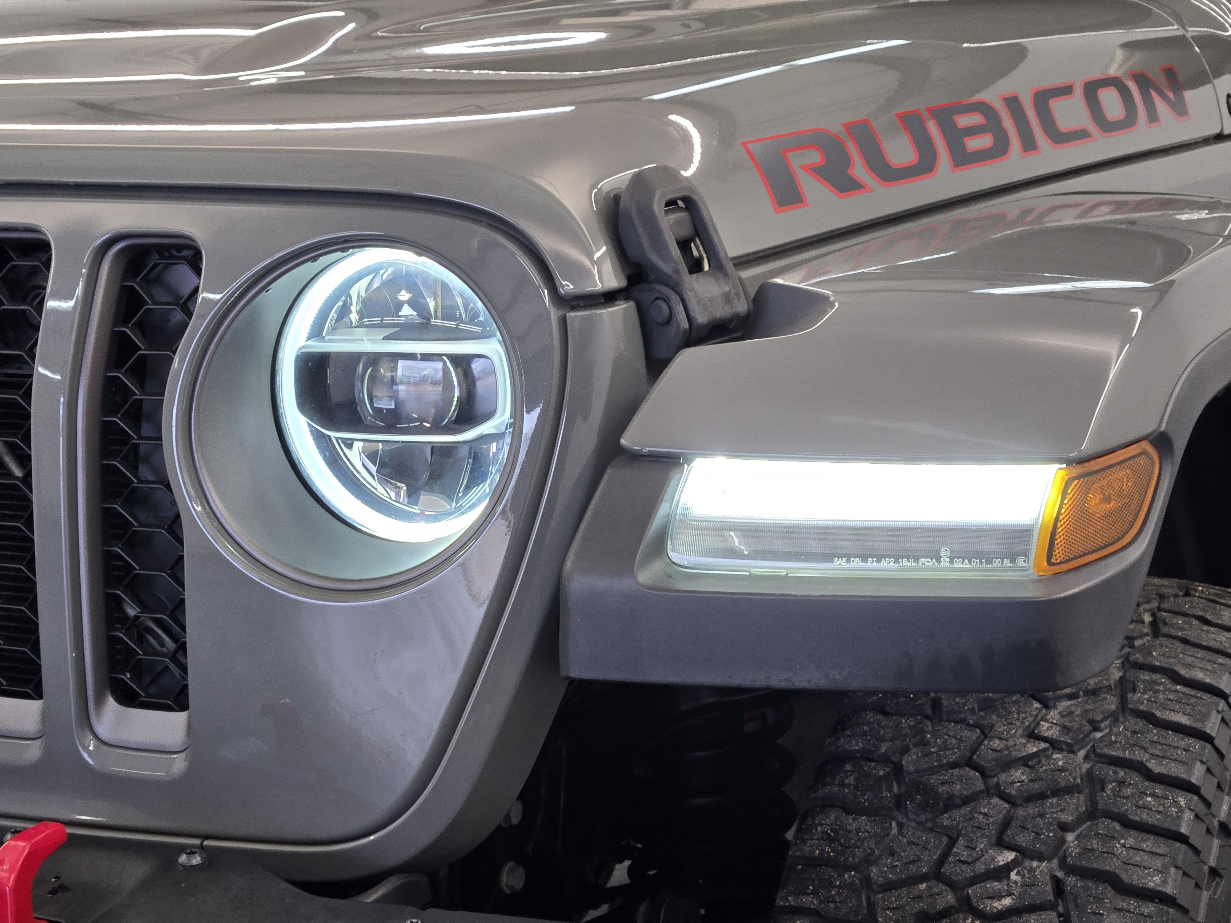 Used 2020 Jeep Gladiator Rubicon AWD/4WD image 8