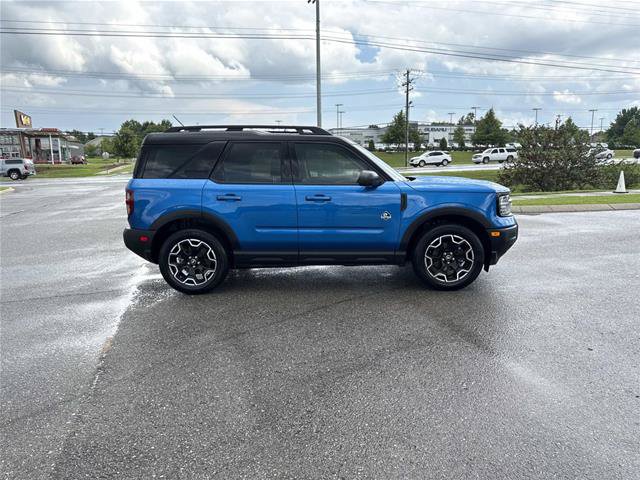 Certified 2025 Ford Bronco Sport Outer Banks AWD/4WD image 4