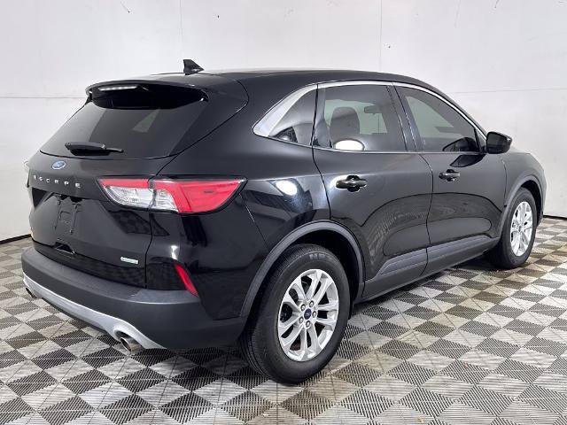 Certified 2020 Ford Escape SE FWD image 3