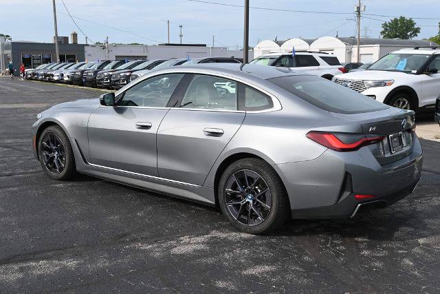 Used 2022 BMW i4 eDrive40 w/ Premium Package RWD image 11