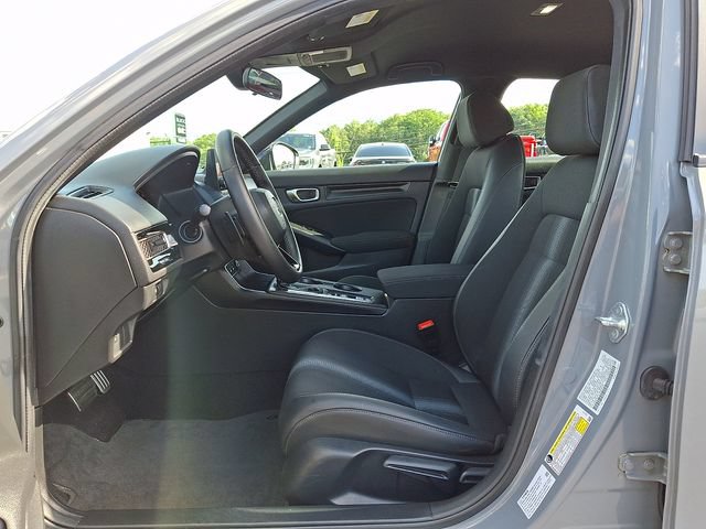 Used 2025 Honda Civic Sport image 13
