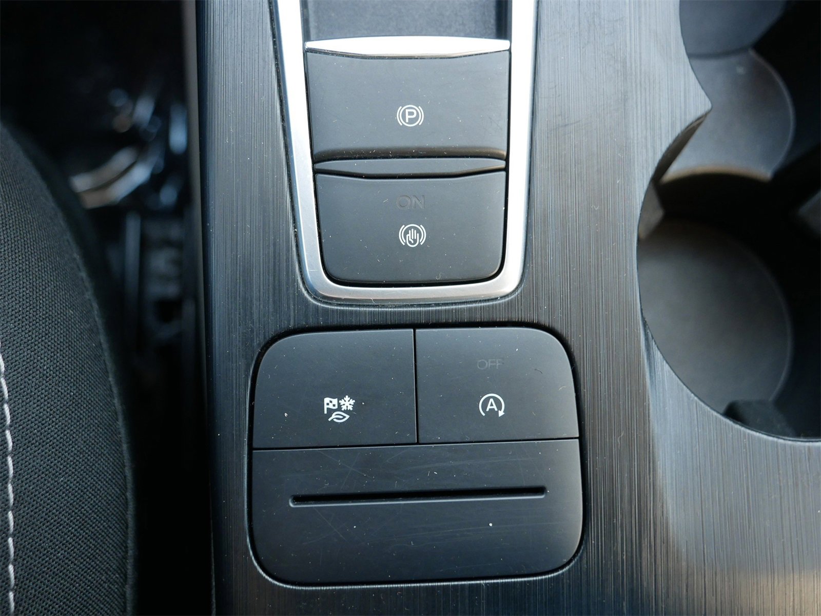 Certified 2025 Ford Escape Active image 26