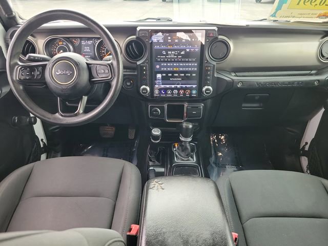 Used 2018 Jeep Wrangler Unlimited Sport AWD/4WD image 12