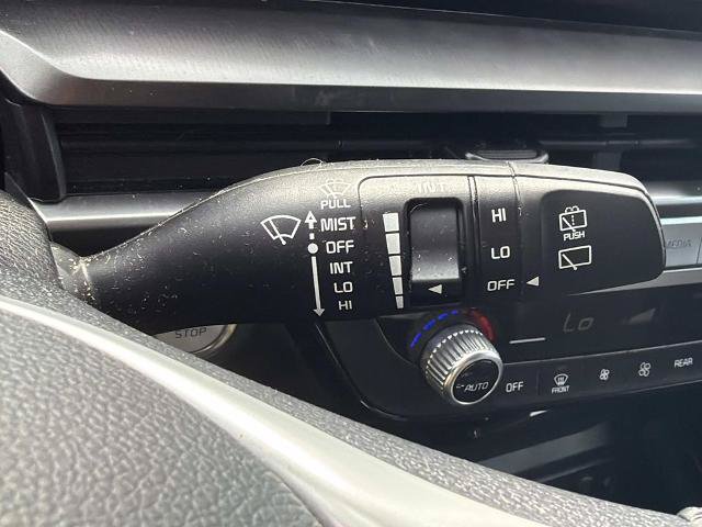 Used 2025 Kia Telluride S FWD image 12
