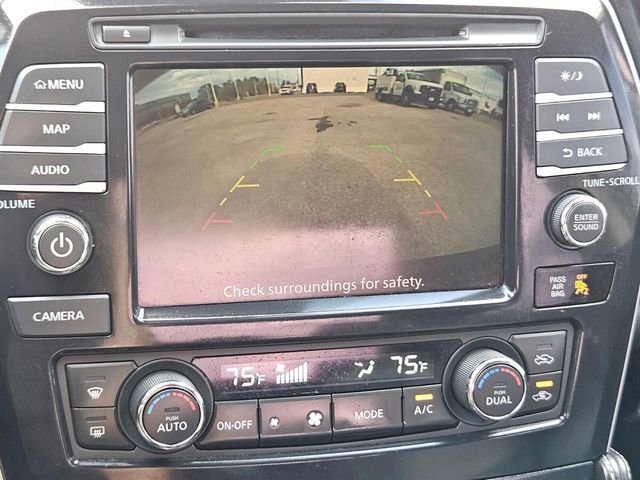 Used 2022 Nissan Maxima SV w/ Floor Mat Group FWD image 25