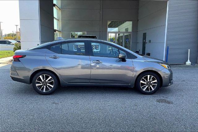 Used 2025 Nissan Versa SV FWD image 7