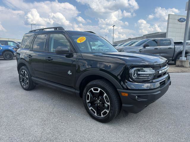 Certified 2023 Ford Bronco Sport Outer Banks w/ Tech Package AWD/4WD image 3
