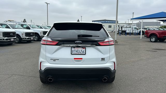 Certified 2020 Ford Edge SE image 4