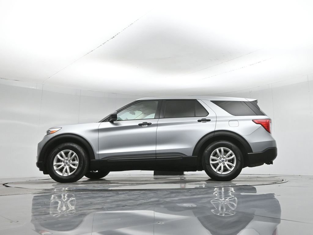 Certified 2021 Ford Explorer 2WD image 24