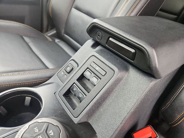 Certified 2023 Ford Bronco Badlands w/ Sasquatch Package AWD/4WD image 20