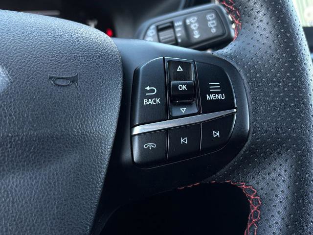 Certified 2024 Ford Escape ST-Line w/ Tech Pack #1 image 17