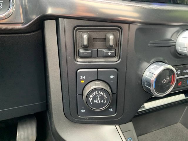 Certified 2024 Ford F150 Lariat AWD/4WD image 24
