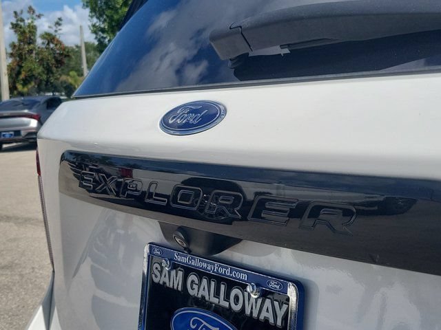 Certified 2020 Ford Explorer ST w/ ST Street Pack AWD/4WD image 8