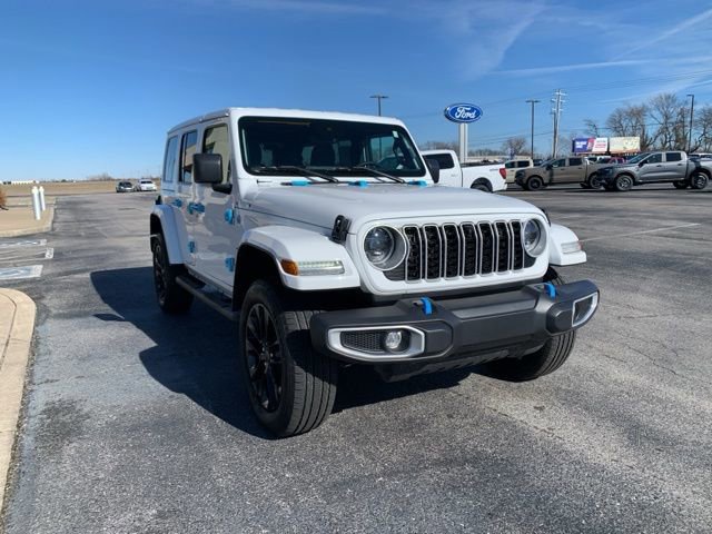 Used 2024 Jeep Wrangler Unlimited Sahara w/ Technology Group image 7