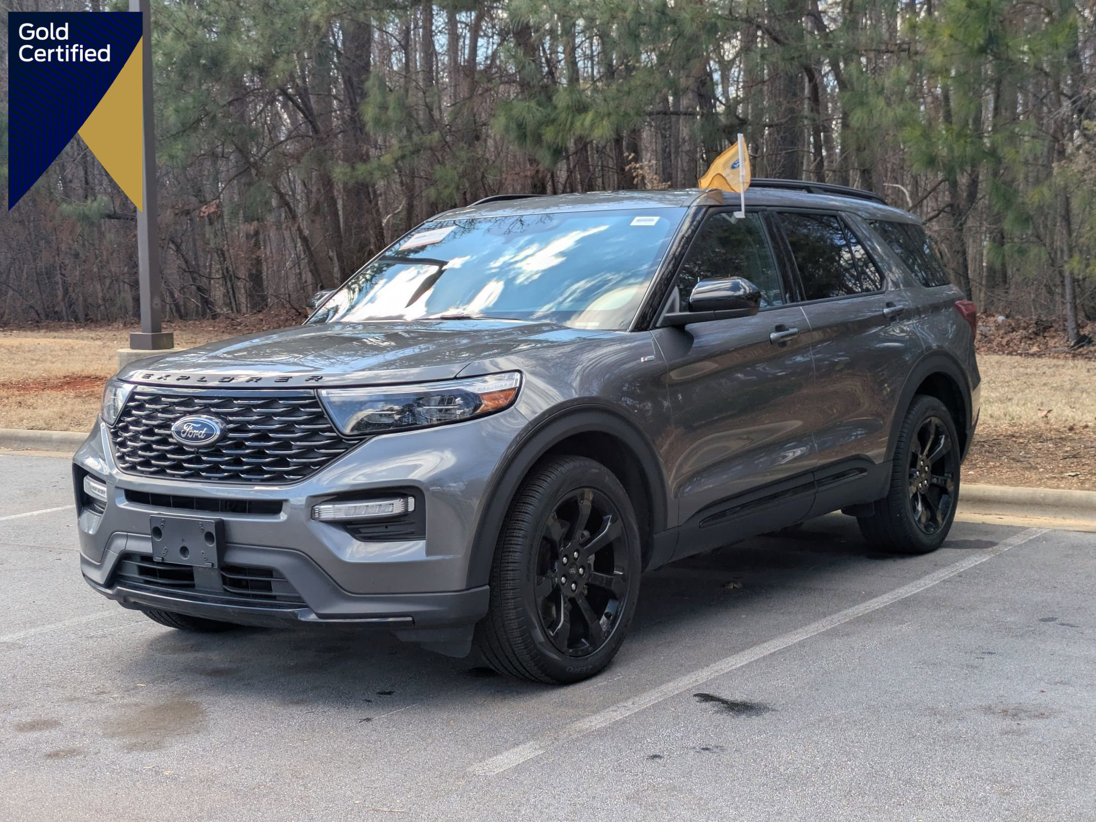 Certified 2024 Ford Explorer ST-Line w/ Class IV Trailer Tow Package image 1