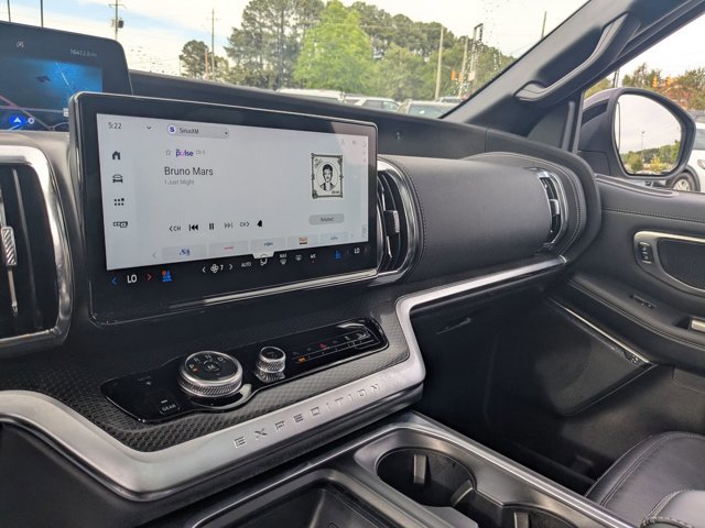 Certified 2025 Ford Expedition Max Platinum w/ Stealth Appearance Package image 21