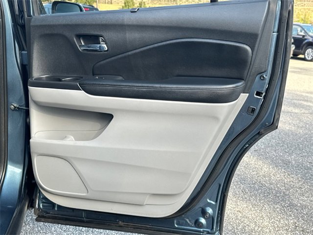 Used 2021 Honda Pilot EX-L image 16