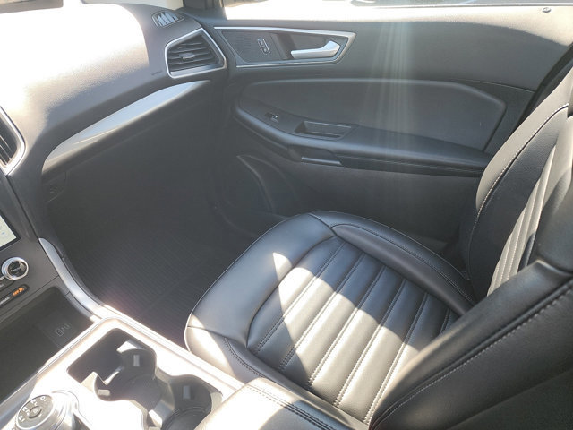 Certified 2024 Ford Edge SEL w/ Convenience Package image 16