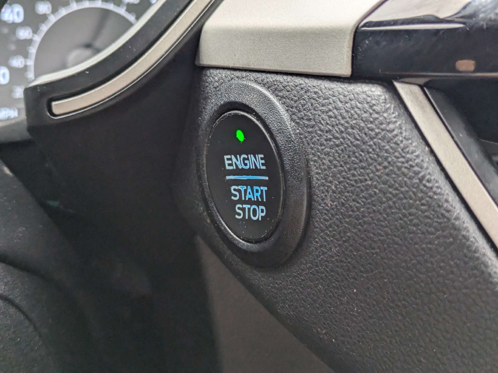 Certified 2021 Ford Escape SE w/ Convenience Package FWD image 29