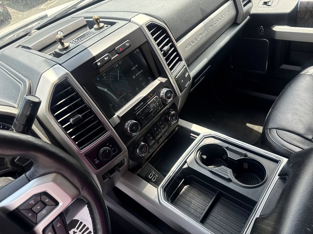 Certified 2019 Ford F250 Lariat w/ Lariat Ultimate Package AWD/4WD image 16