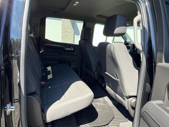 Used 2026 Chevrolet Silverado 1500 LT AWD/4WD image 25