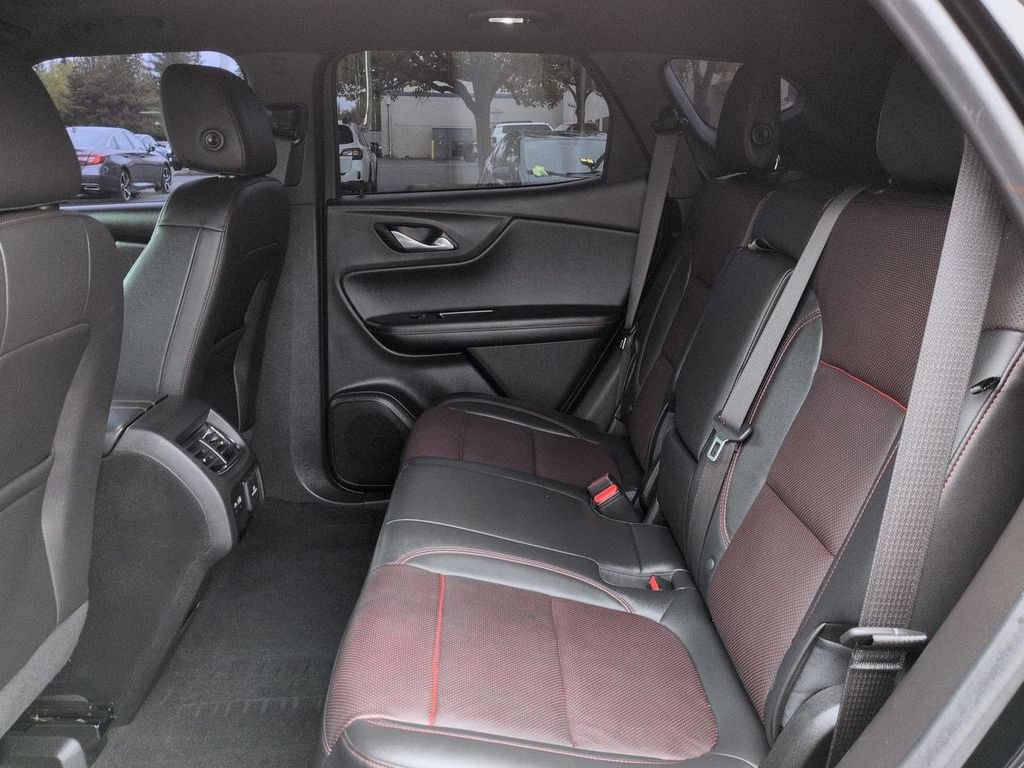 Used 2020 Chevrolet Blazer RS w/ LPO, Floor Liner Package AWD/4WD image 25