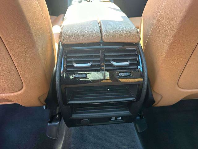 Used 2023 BMW 530i xDrive w/ Convenience Package AWD/4WD image 12