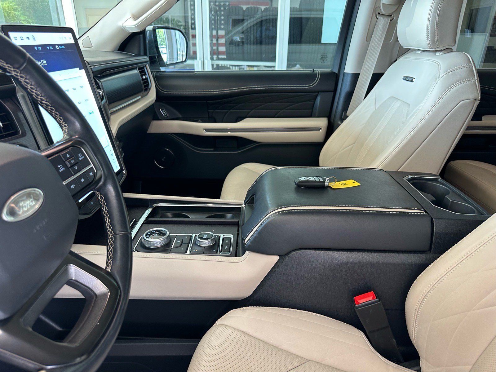 Certified 2022 Ford Expedition Platinum AWD/4WD image 21
