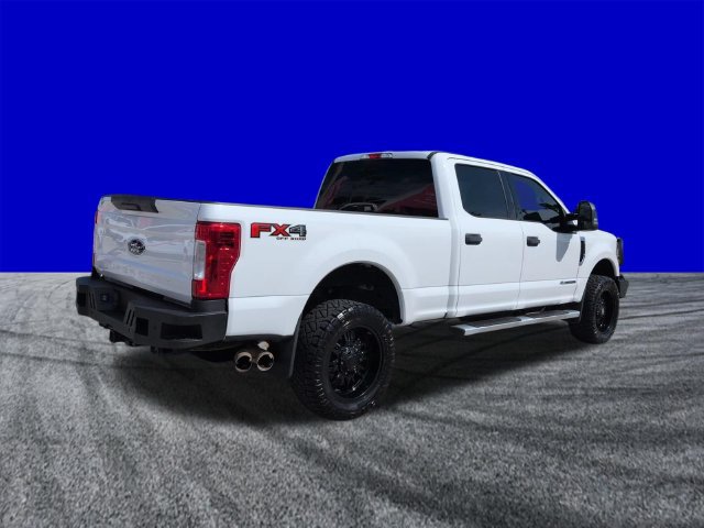 Certified 2019 Ford F250 XLT w/ XLT Value Package AWD/4WD image 4