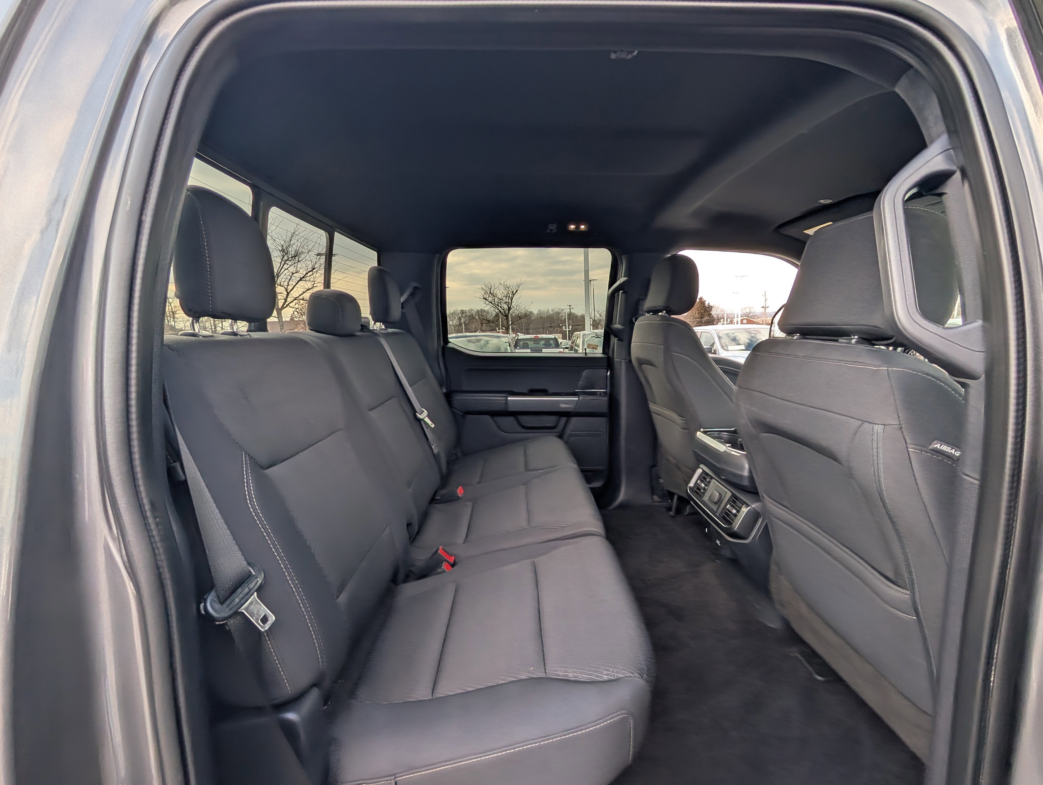 Certified 2022 Ford F150 XLT w/ Equipment Group 302A High image 11