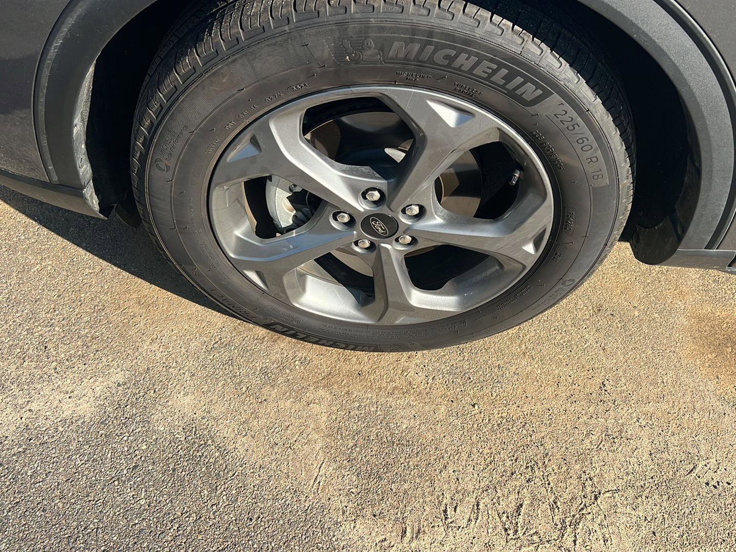 Certified 2025 Ford Escape ST-Line w/ Tech Pack #1 image 7