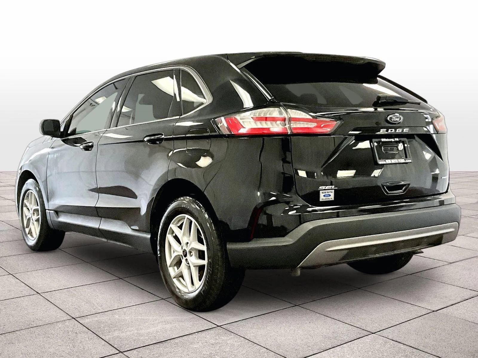 Certified 2023 Ford Edge SEL w/ Convenience Package image 10