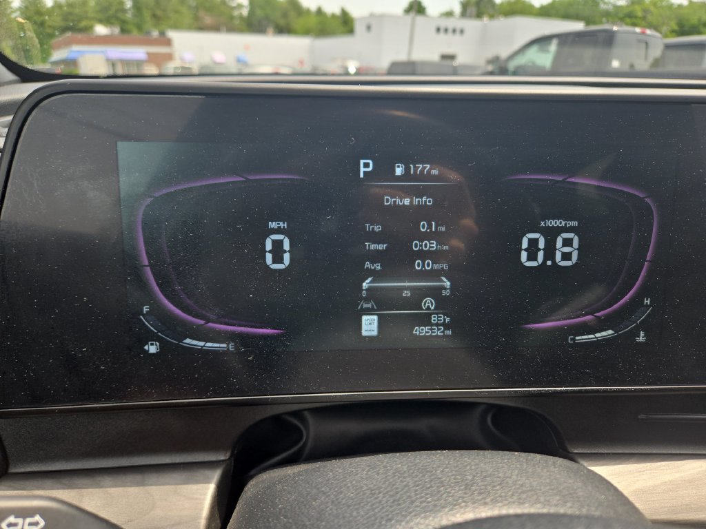 Used 2025 Kia Sportage X-Line w/ Premium Package AWD/4WD image 8