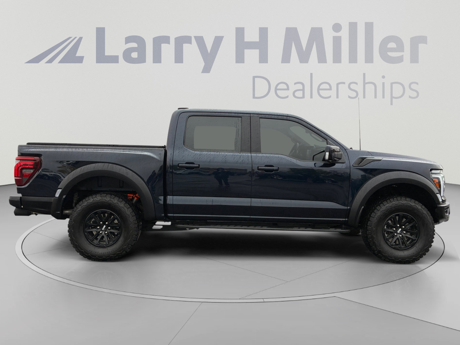 Certified 2025 Ford F150 Raptor AWD/4WD image 6