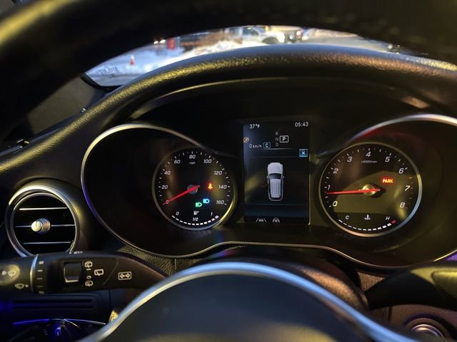 Used 2021 Mercedes-Benz GLC 300 4MATIC image 27