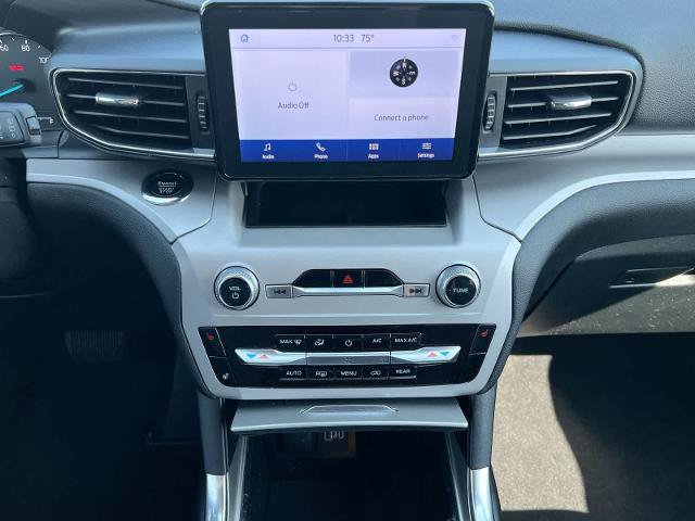 Certified 2024 Ford Explorer XLT w/ Equipment Group 202A AWD/4WD image 27