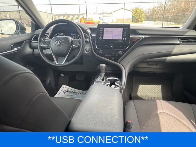 Used 2024 Toyota Camry LE w/ Convenience Package FWD image 11