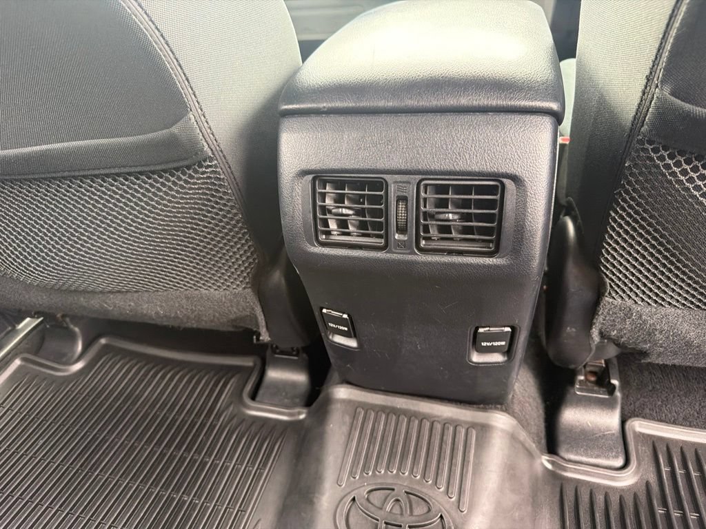 Used 2018 Toyota 4Runner SR5 AWD/4WD image 45
