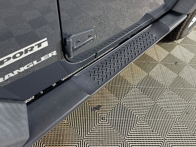 Used 2017 Jeep Wrangler Sport AWD/4WD image 12