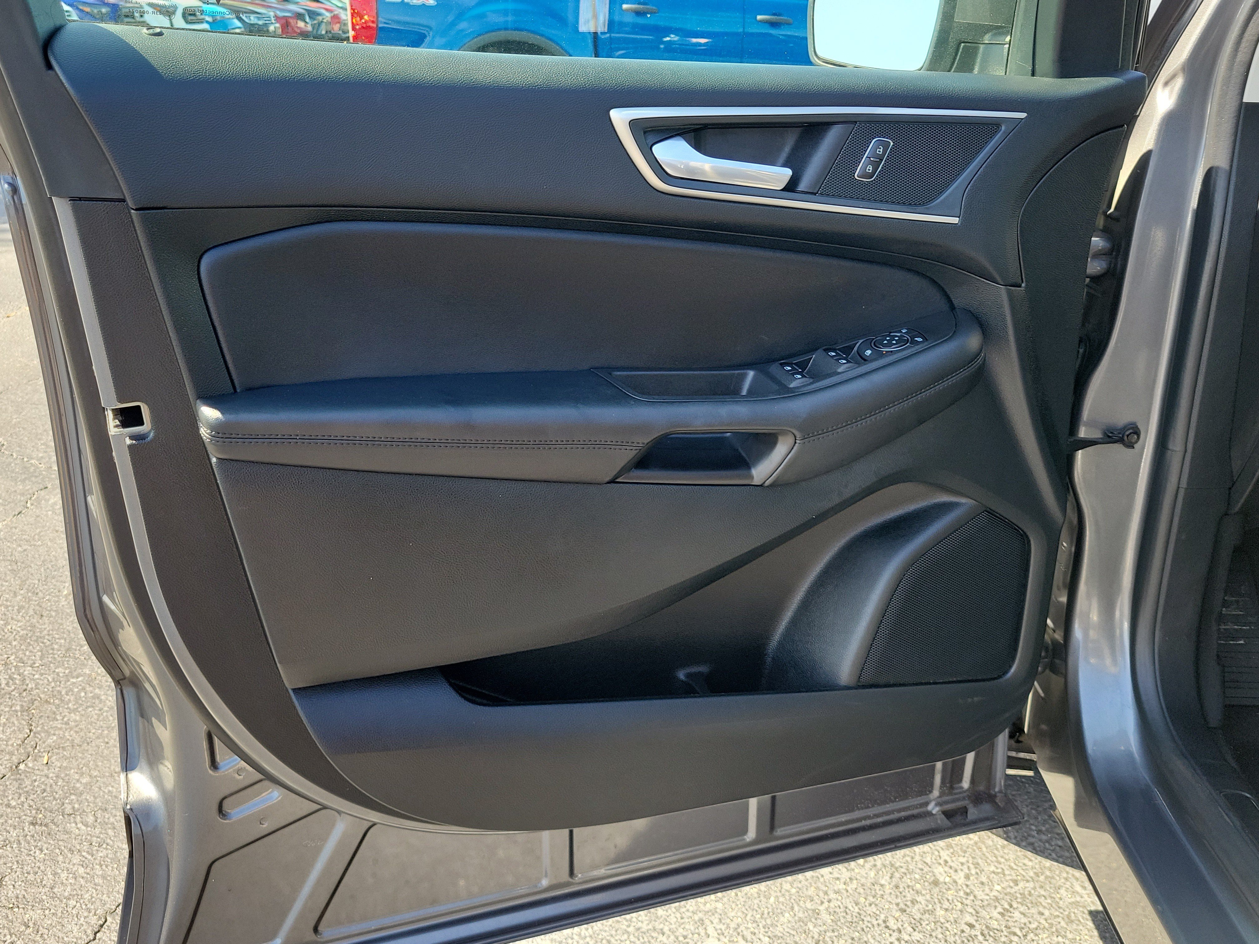 Certified 2024 Ford Edge SEL w/ Convenience Package AWD/4WD image 19