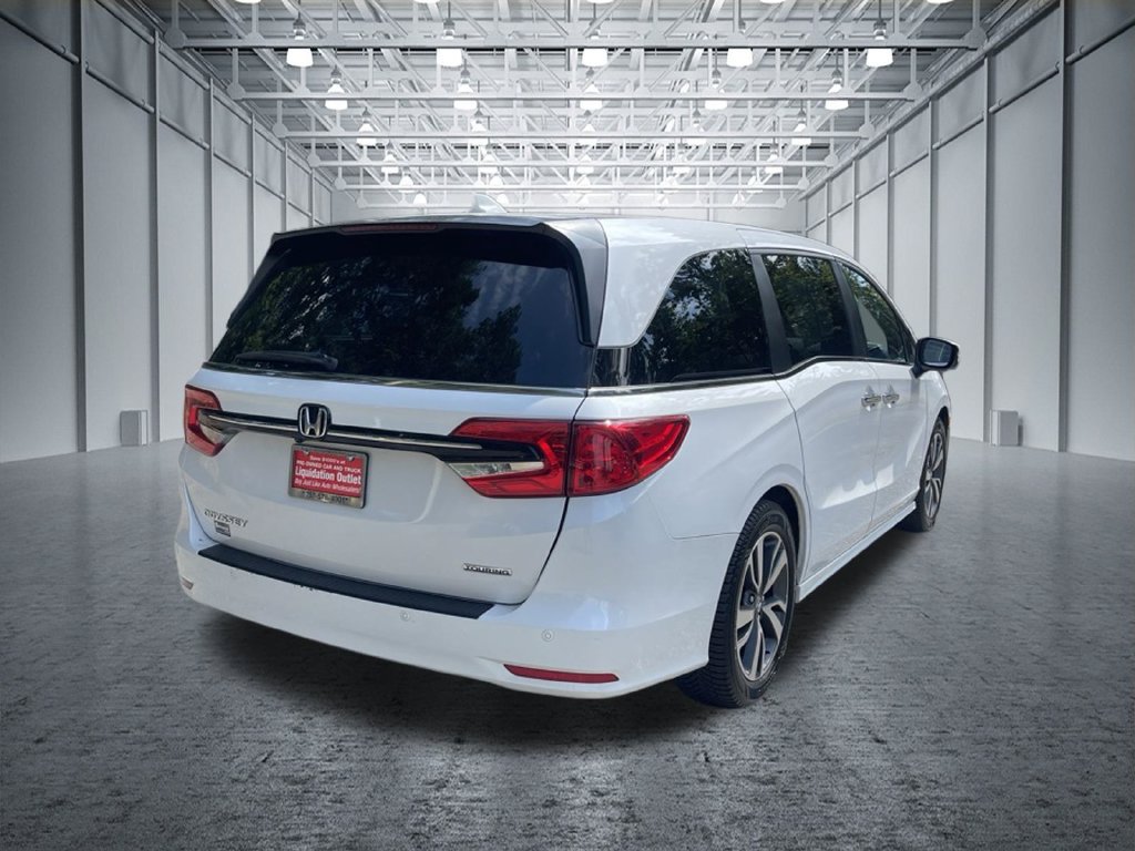 Used 2023 Honda Odyssey Touring image 4